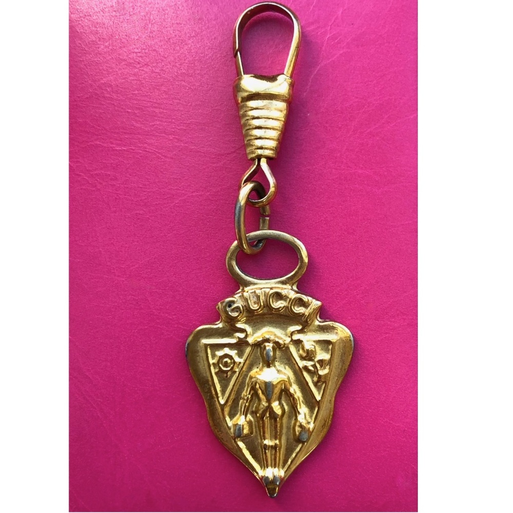 Authentic Vintage Gucci Knight Pendant Zipper Pull, gold tone